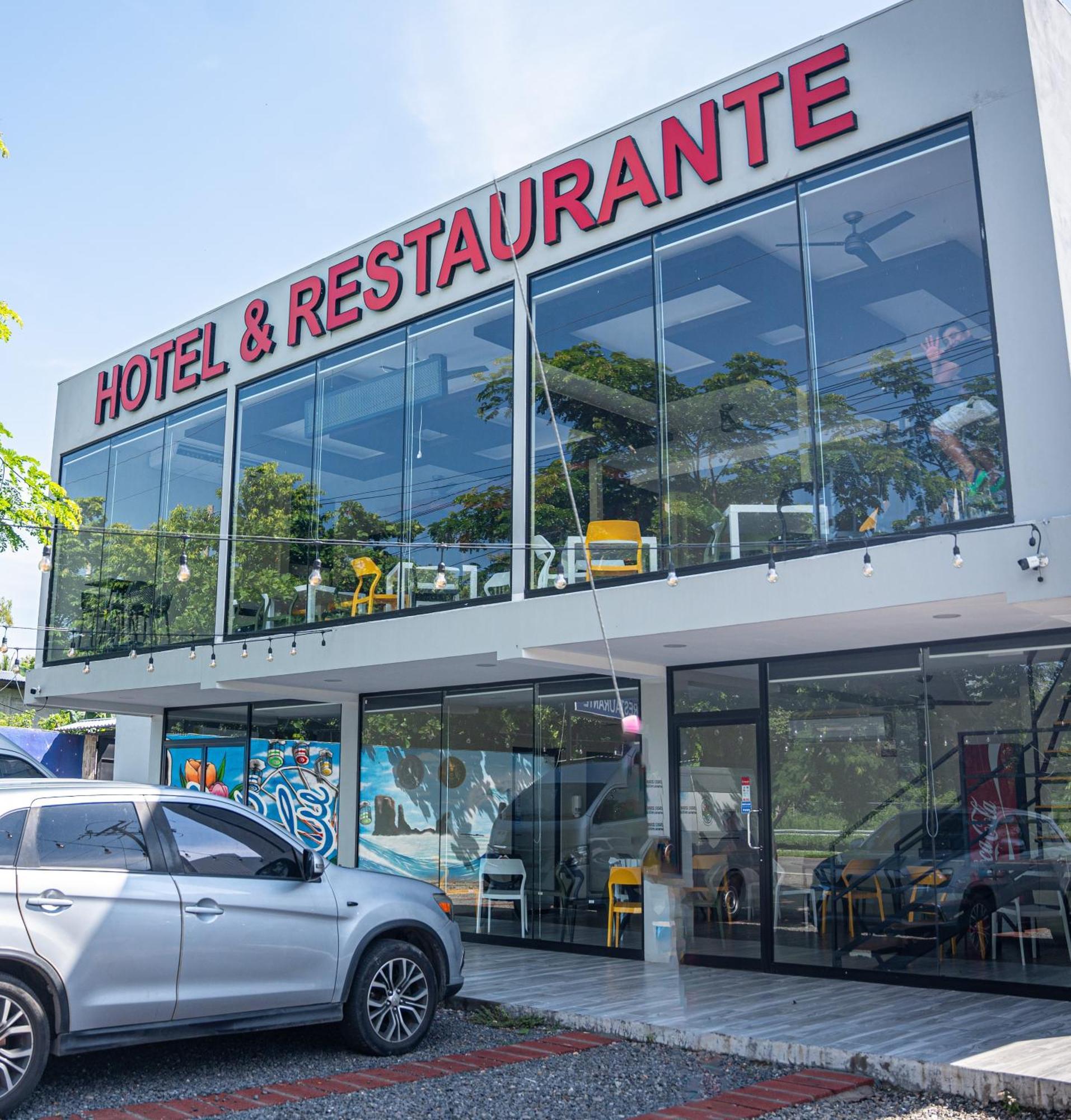 Mi Tierra Hotel Y Restaurante San Luis ภายนอก รูปภาพ